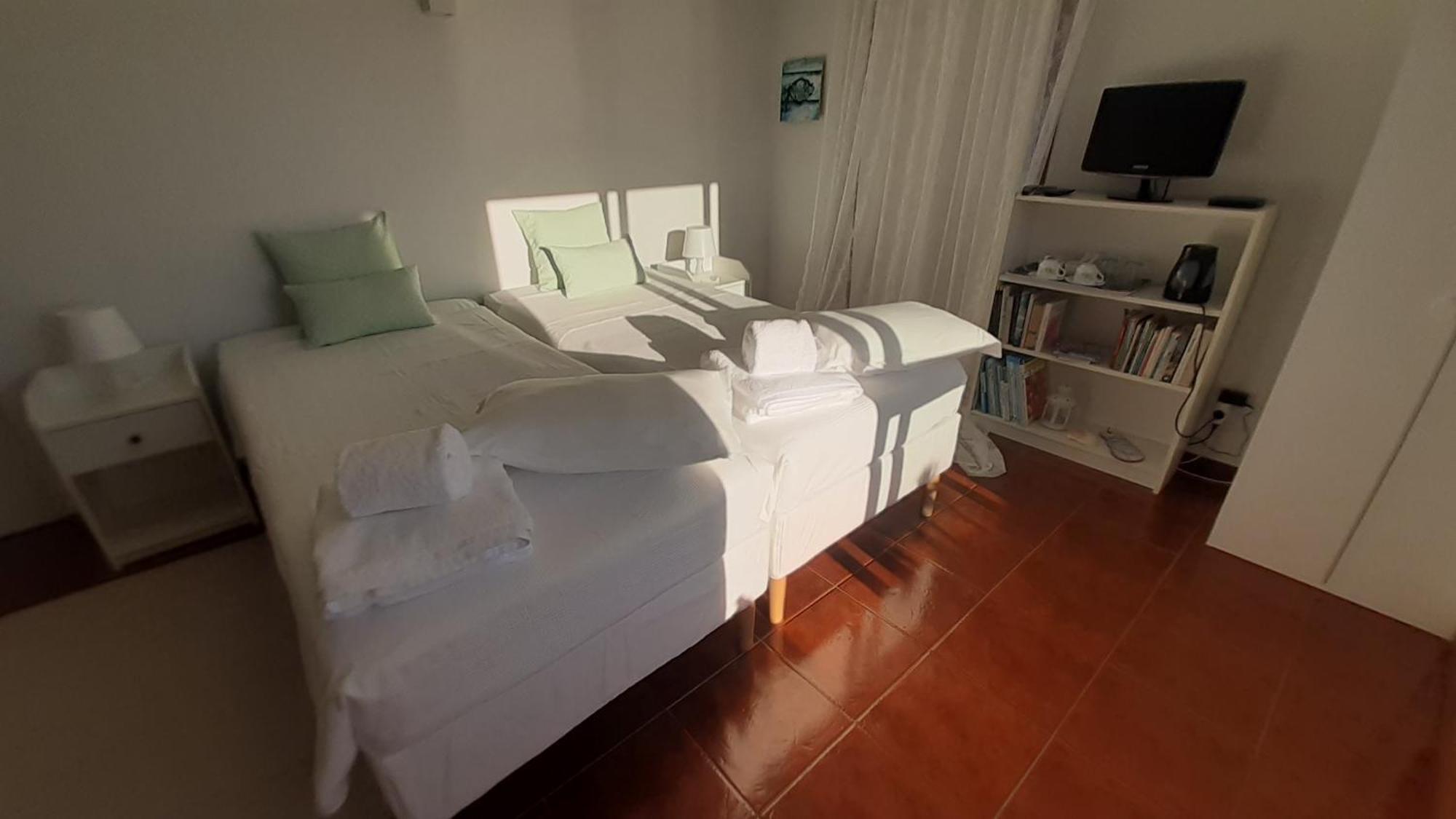 Sun & Sand Guesthouse Эшпозенди Экстерьер фото