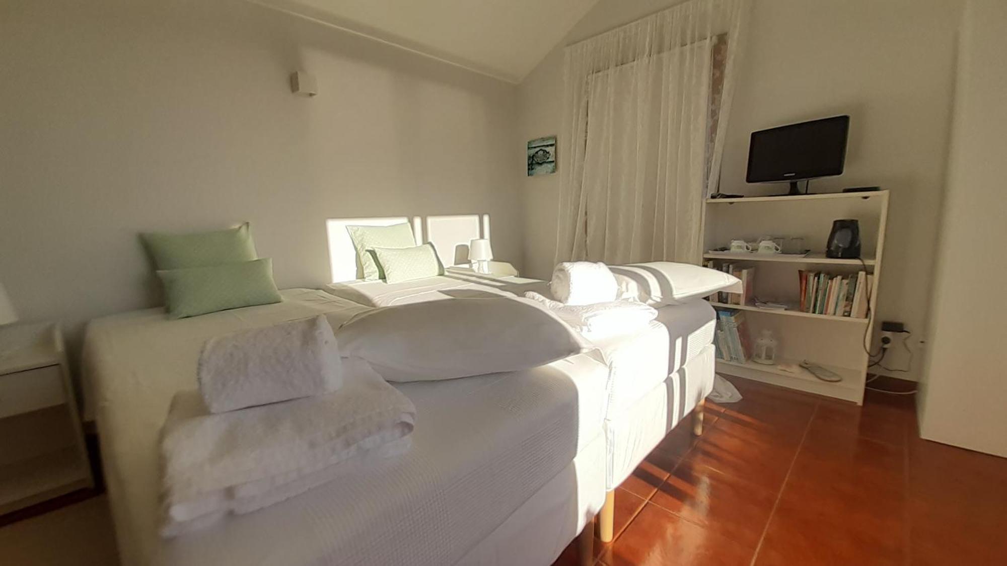 Sun & Sand Guesthouse Эшпозенди Экстерьер фото